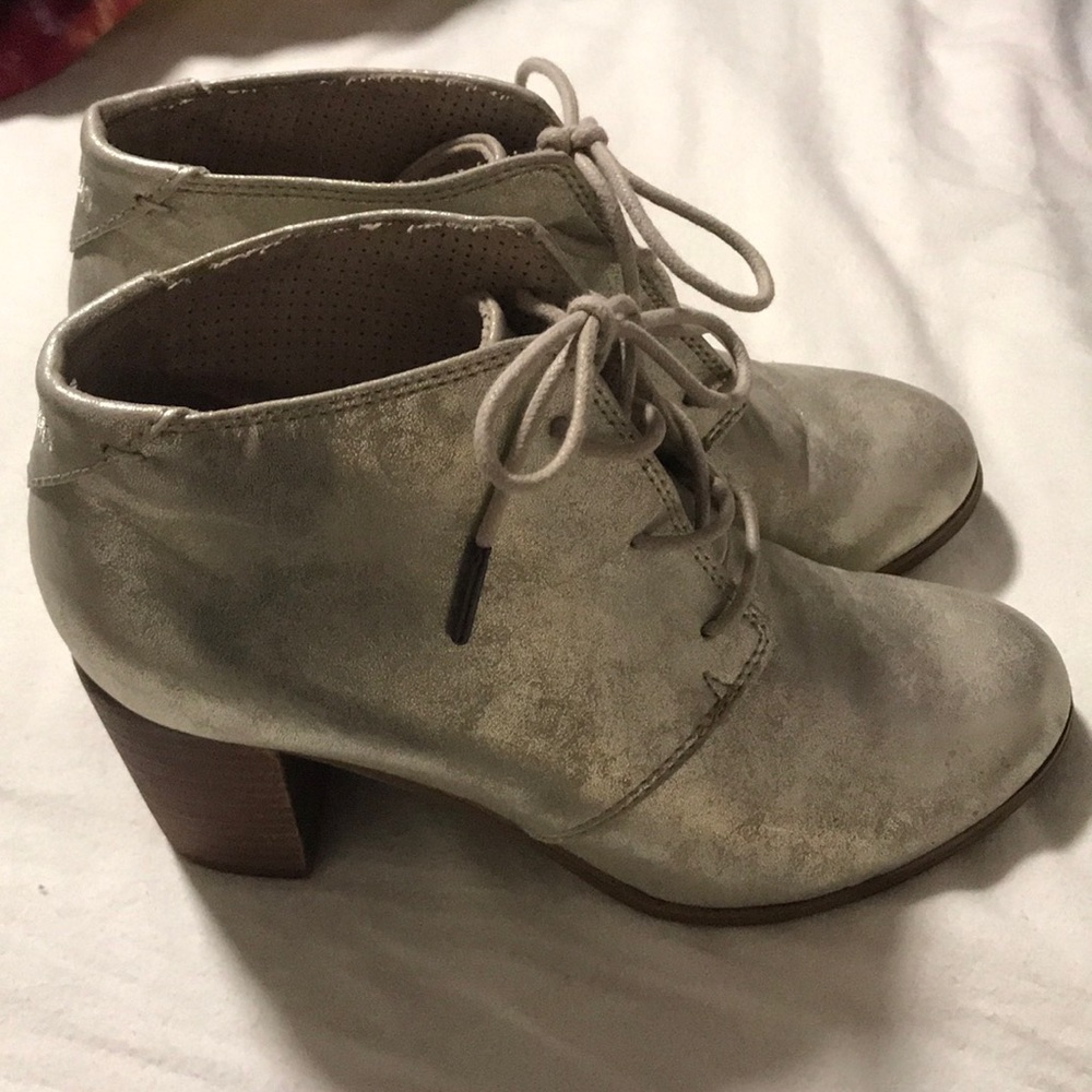 TOMS metallic gold booties!